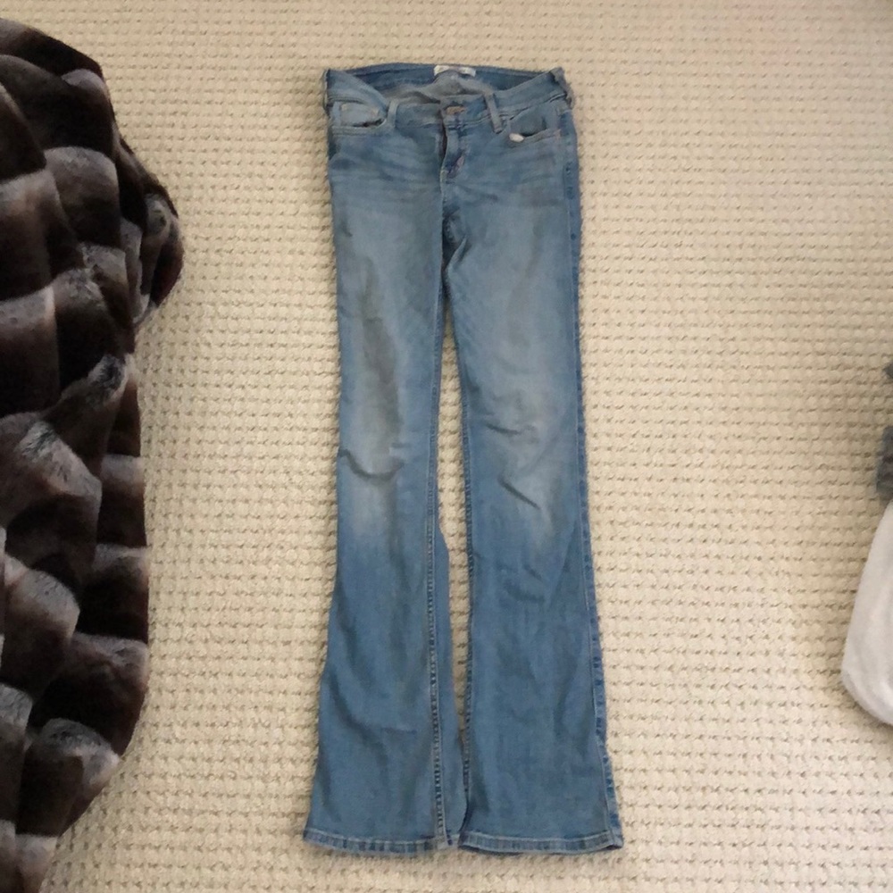 Hollister super cute boot cut jeans
